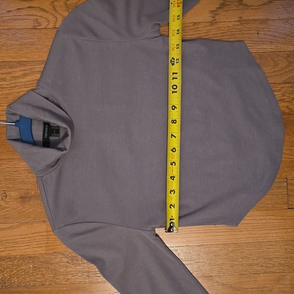 FOREVER 21 BUNDLE OF 2 WOMEN'S JUNIOR TURTLENECK TOPS GRAY & BLACK SIZE MEDIUM - Picture 16 of 16